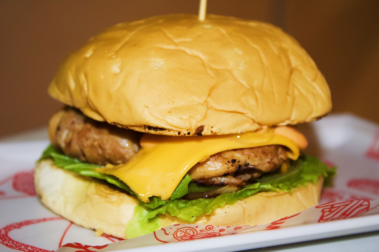Hamburguesa Clásica al Carbón